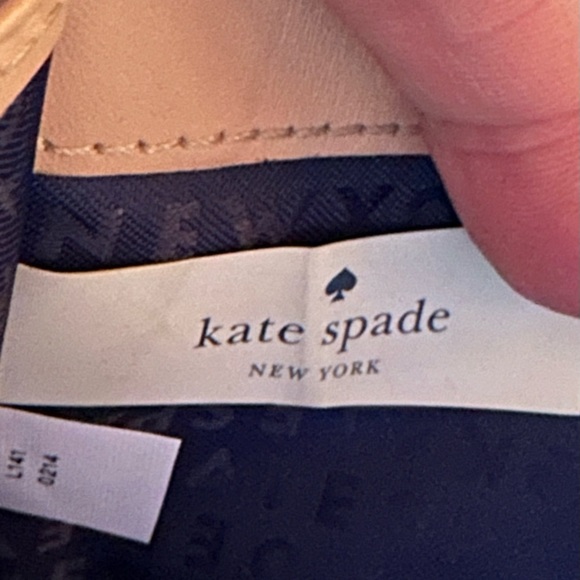 Kate Spade Wellesley Limoncello Leather Continental Wallet - Picture 5 of 9